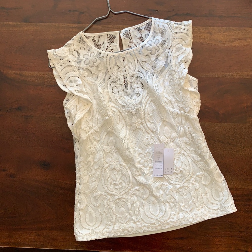 Lace short sleeve blouse
